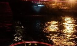 İstanbul Boğazı gemi trafiği, çift yönlü ve geçici olarak askıya alındı