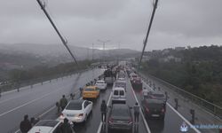 İstanbul Boğazı’nda Ata’ya saygı duruşu