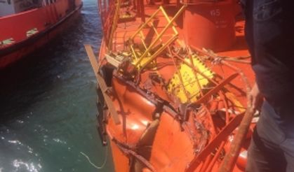 One Blue Jay, adlı mega konteyner gemisinin Türk tanker Günece'ye çarpma anı