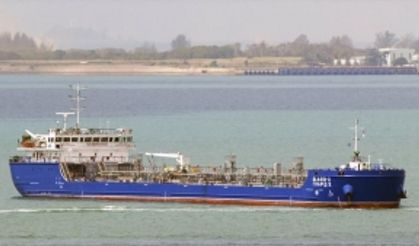 Balıkçı teknesi ile tanker çarpıştı: 3 balıkçı kayıp