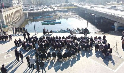 Balıkçılar Beyşehir Gölü kıyısında kar ve yağmur için dua etti