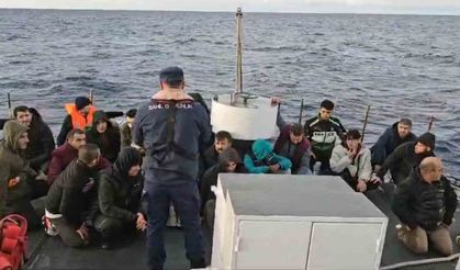 Fethiye’de Yunanistan’ın geri ittiği 66 düzensiz göçmen kurtarıldı