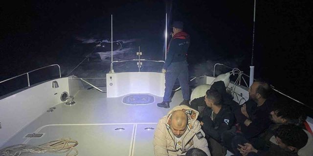 Ege denizinde 103 göçmen yakalandı, 7 göçmen kurtarıldı