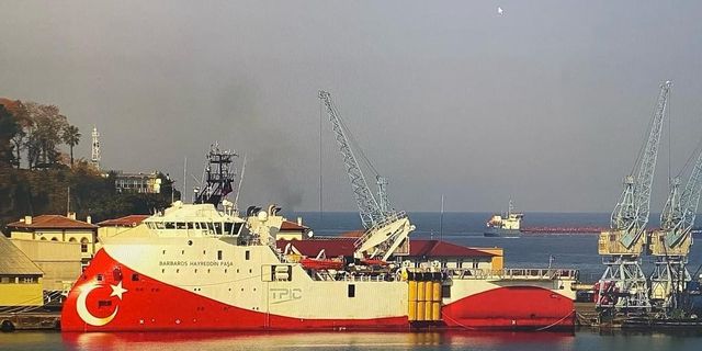 Barbaros Hayrettin Paşa Sismik Araştırma Gemisi Trabzon Limanından ayrıldı