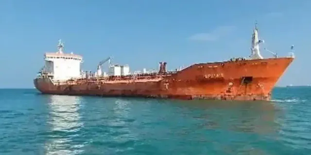 İran, Akaryakıt Kaçakçılığı Yapan Bir Tankere El Koydu