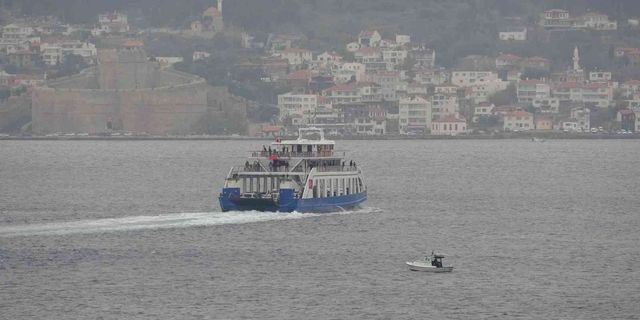 Gökçeada ve Bozcaada’ya feribot seferlerine 2 gün fırtına engeli