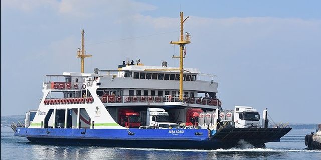 Erdek-Tekirdağ ve Adalar feribot seferleri iptal edildi