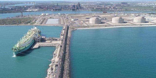Fransız Emeklilik Reformu Grevleri LNG Terminallerini Kapattı