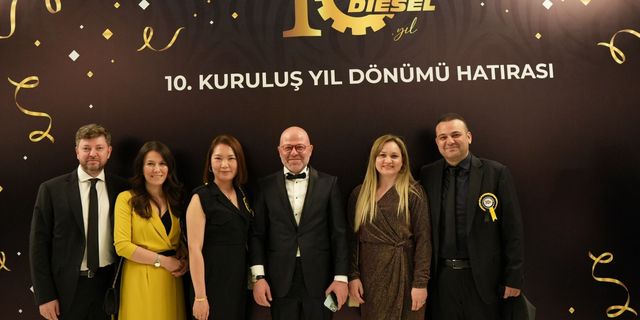 Yaf Diesel 10. yılını muhteşem bir gece ile kutladı
