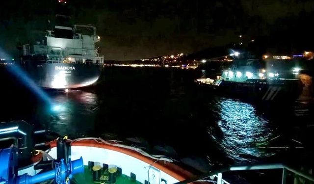 Cebelitarık'a giderken İstanbul Boğazı'nda arızalanan tanker kurtarıldı