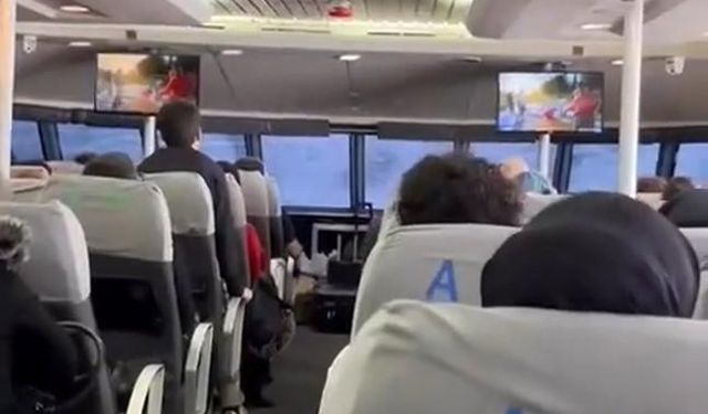 Mudanya deniz otobüsünü lodos salladı:  korku dolu anlar kamerada