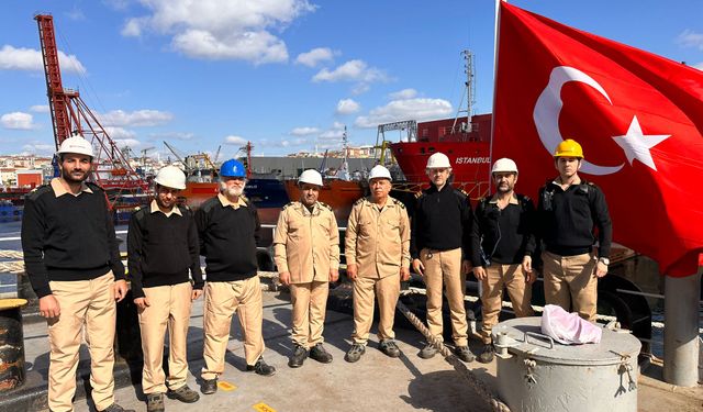Emiroğlu Denizcilik,  MAVİ VATAN'a Türk bayrağı çekti