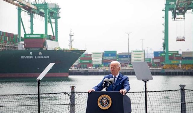 Biden, tüm Amerika limanlarındaki Çin yapımı vinçleri değiştirecekmiş