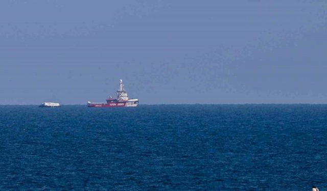 Güney Kıbrıs’tan yola çıkan yardım gemisi Gazze kıyılarına ulaştı