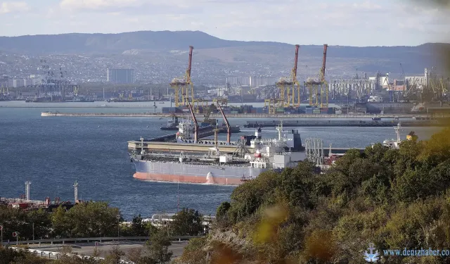 Birleşik Krallık, Rusya’nın "Gölge Filosu"na Yeni Yaptırımlarla Darbe İndiriyor