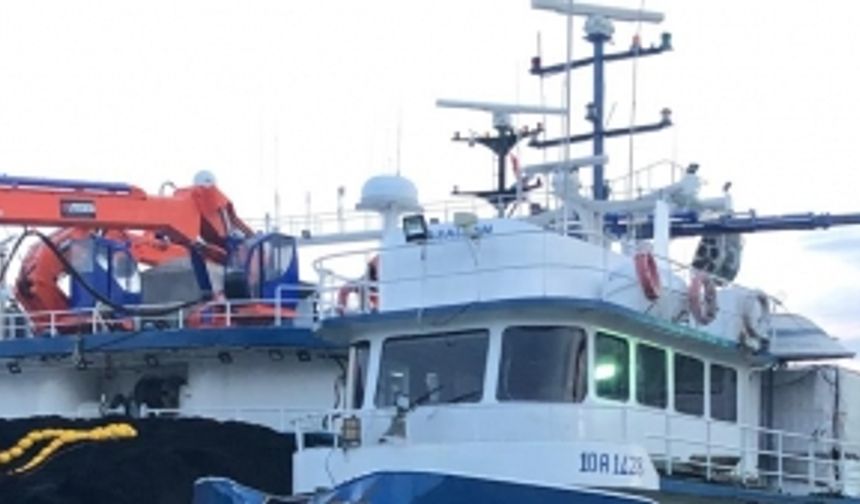 VOLZHSKIY-40 adlı gemi İstanbul Boğazı çıkışında balıkçı teknesiyle çarpıştı!