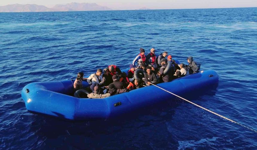 Datça’da 48 göçmen kurtarıldı, 29 göçmen yakalandı