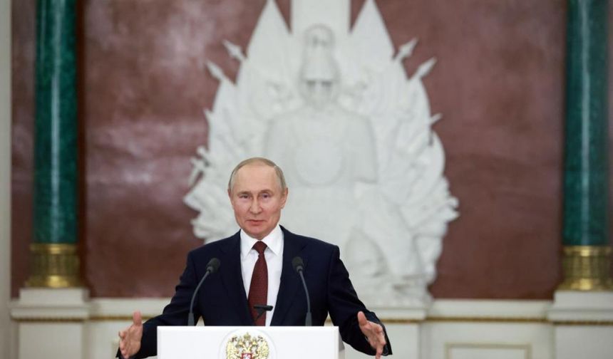 Putin: "Taraflarla kabul edilebilir konular üzerine müzakerelere hazırız"