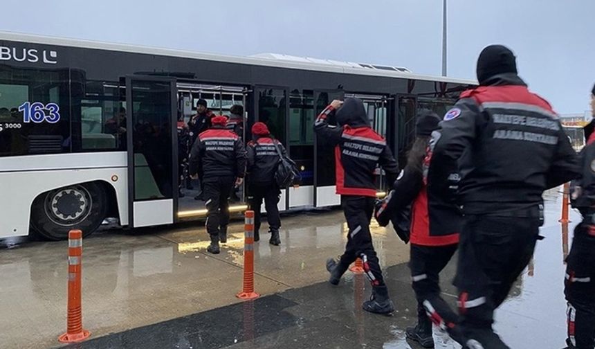 Ekipler İstanbul’dan deprem bölgesine doğru yola çıktı