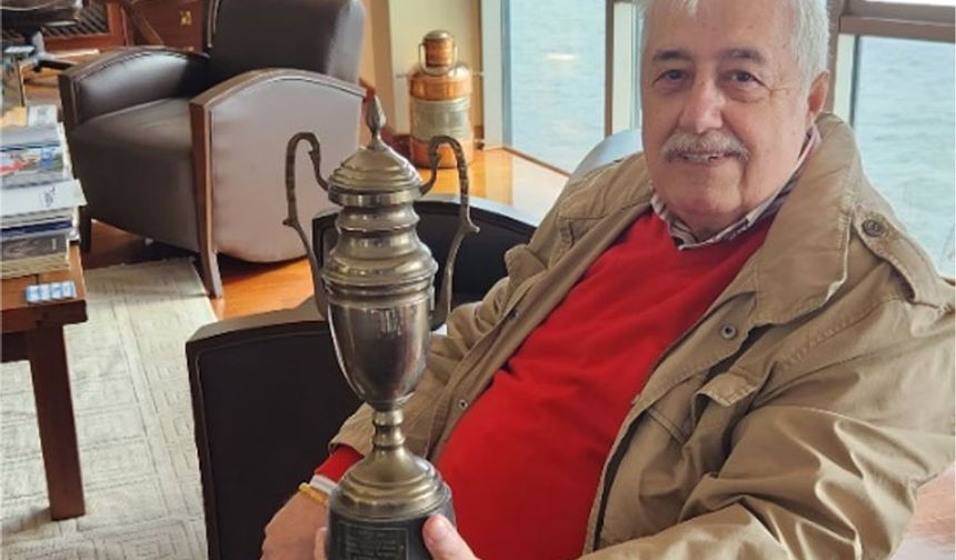 Çifte Filika Yarışları kupası, İlkfer Denizcilik Müzesi’nde yerini aldı