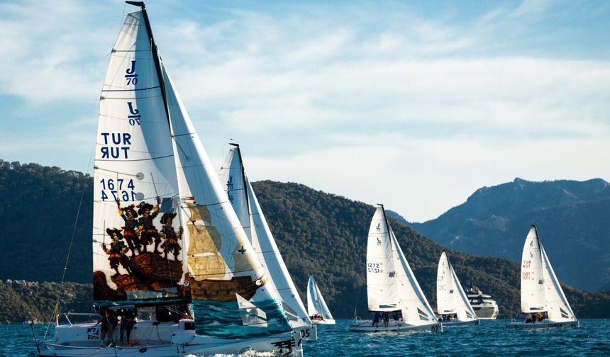 Arkas Çeşme Yelken Spor Kulübü dört adet J70 teknesi satın aldı