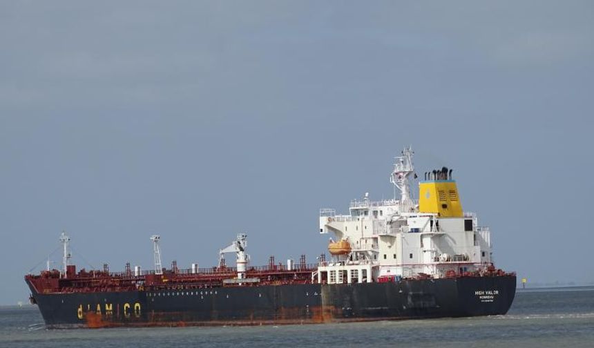 Çanakkale Boğazı'nda tanker arızası: Gemi trafiği geçici olarak askıya alındı