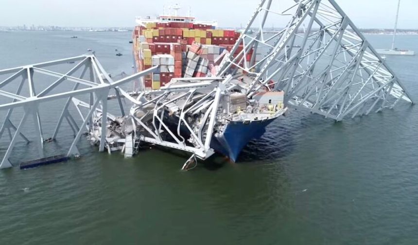 Yük gemisi Dali'nin köprü kazasına 'kirli yakıt' neden olmuş olabilir