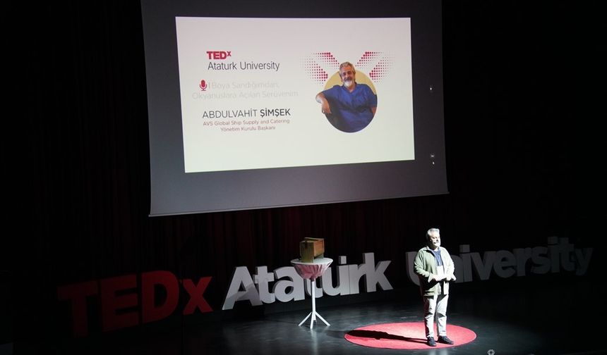 Abdülvahit Şimşek, TEDx Atatürk Üniversitesi Etkinliğine Katıldı