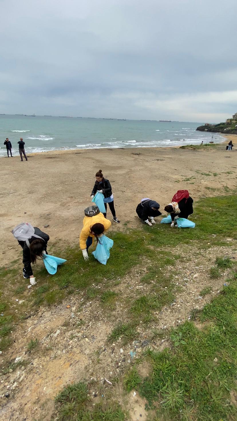 Esenyel Partners, TURMEPA işbirliği ile  Kilyos'ta sahili temizlendi3
