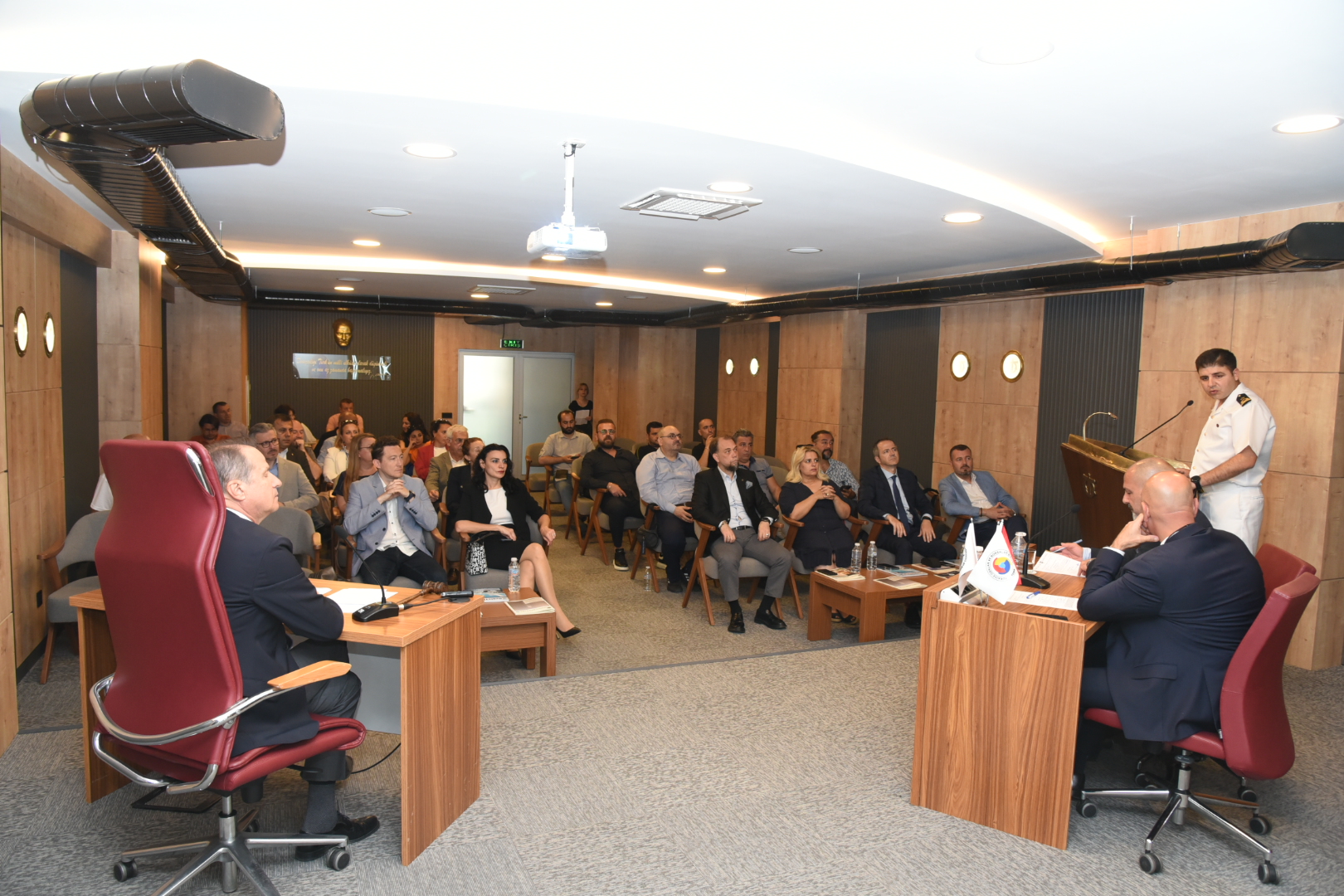 İMEAK Deniz Ticaret Odası İzmir Şubesi Mayıs ayı Meclis Toplantısı 