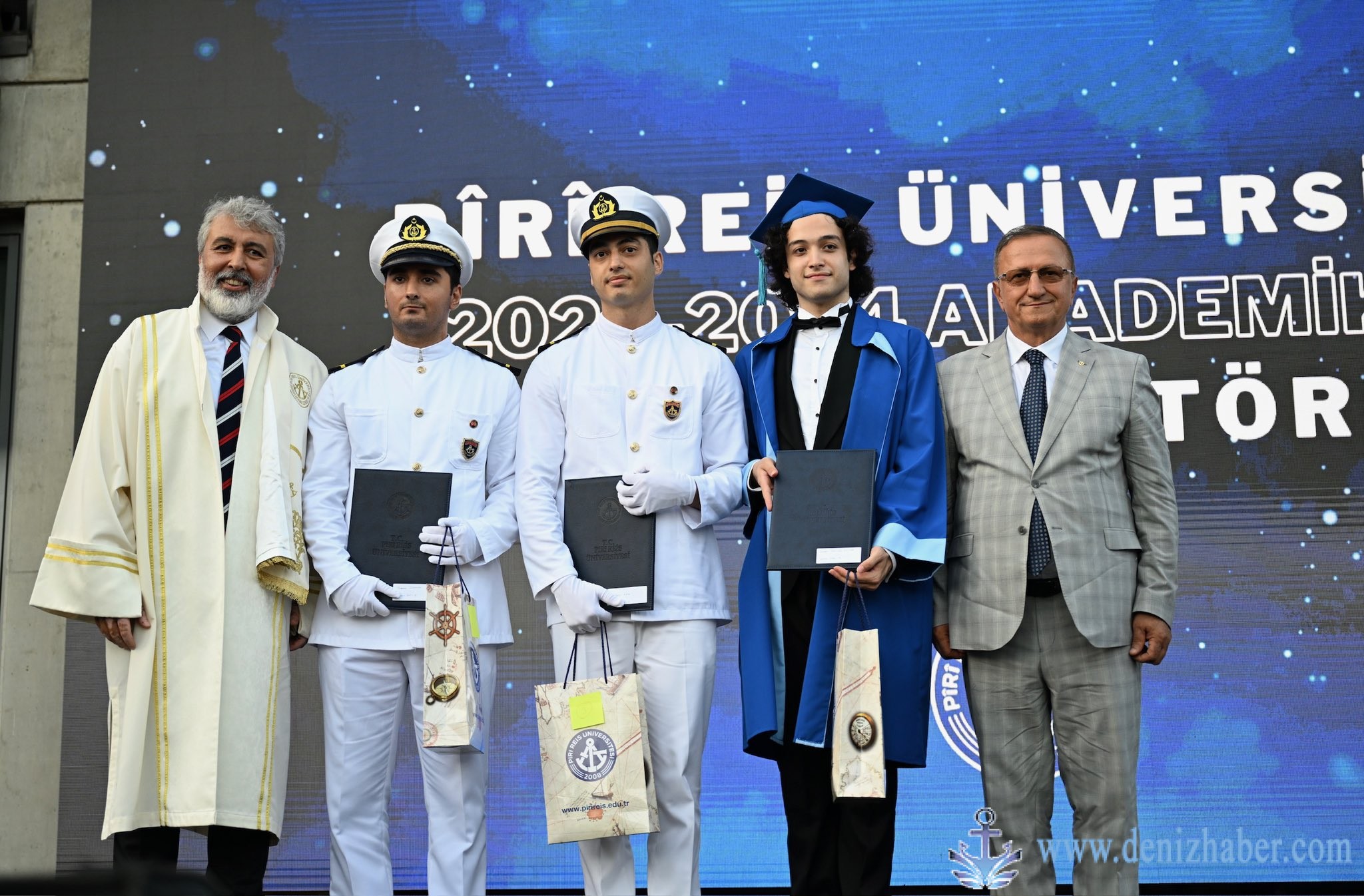 Piri Reis Üniversitesi’nin 2023 2024 Akademik Yılı Mezuniyet Töreni5