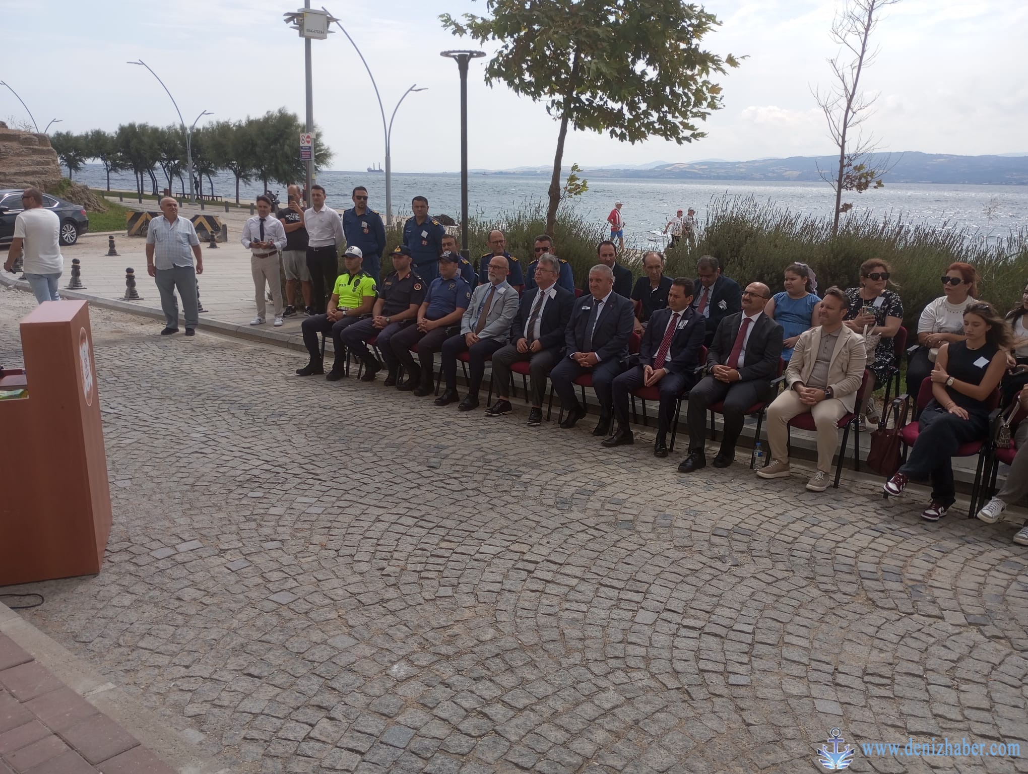 Meslek Şehidi Kılavuz Kaptan Oğuz Kök'ün Adı Gelibolu Kılavuzluk İstasyonu'na Verildi4